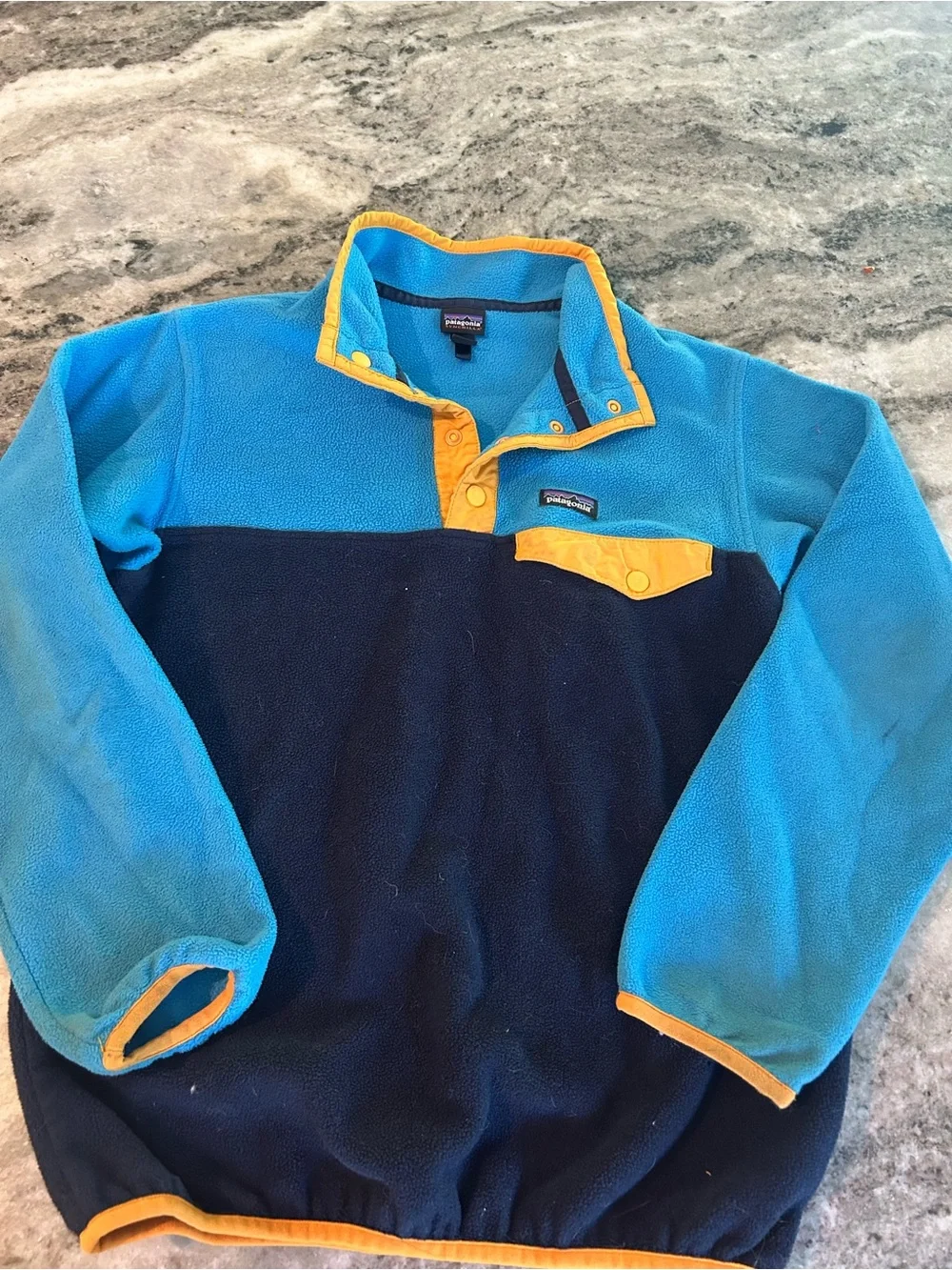 Patagonia youth large Colorblock Fleece Pullover - Blue & Navy with Yellow Trim
